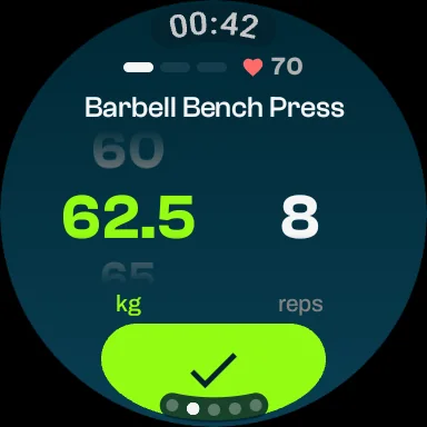 GrabGains on a Wear OS watch: a set of Barbell Bench Press with 62.5 kg and 8 reps, ready to check off